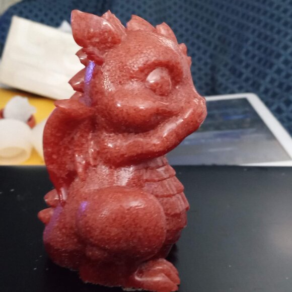 Handmade Red Speak No Evil Dragon Statue - Picture 4 of 6